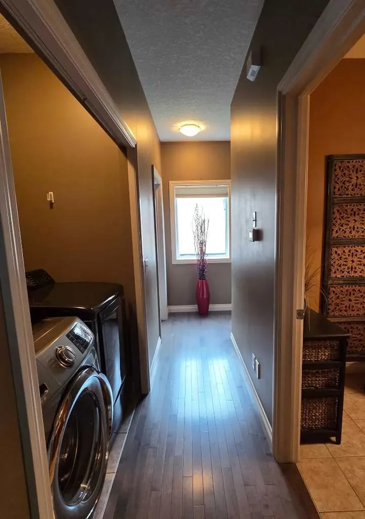460 Sunset Link Crossfield AB T0M 0S0