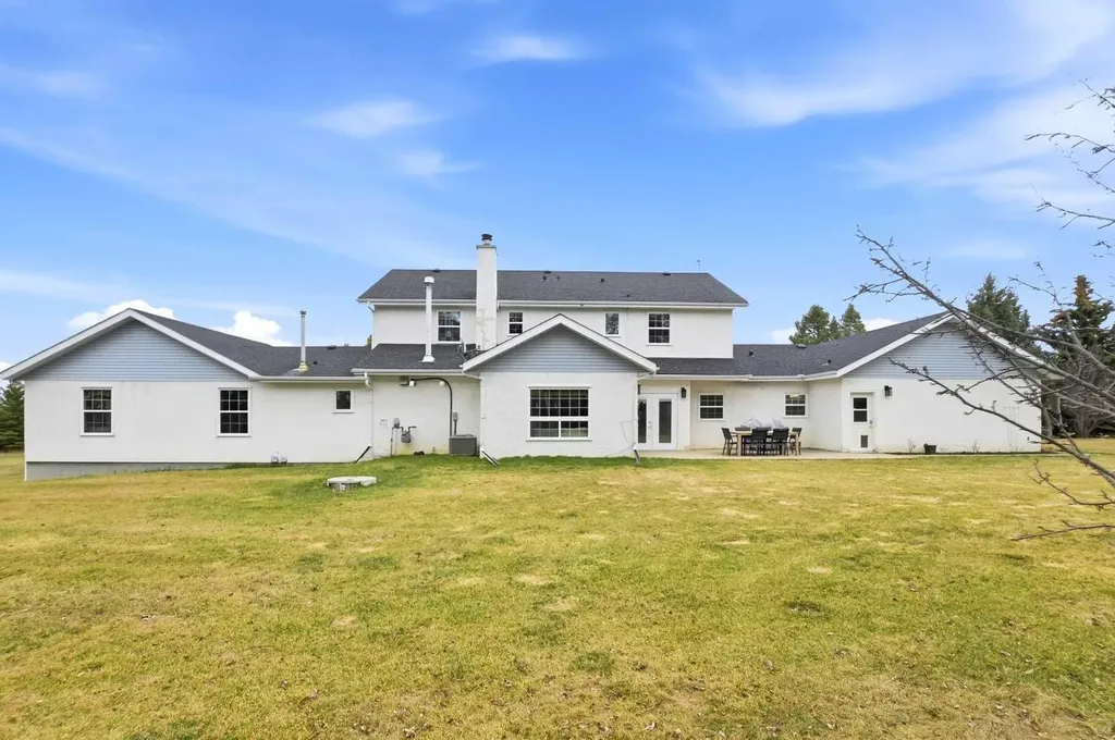 3110 Township Road 411 Rural Lacombe County AB T0C0J0