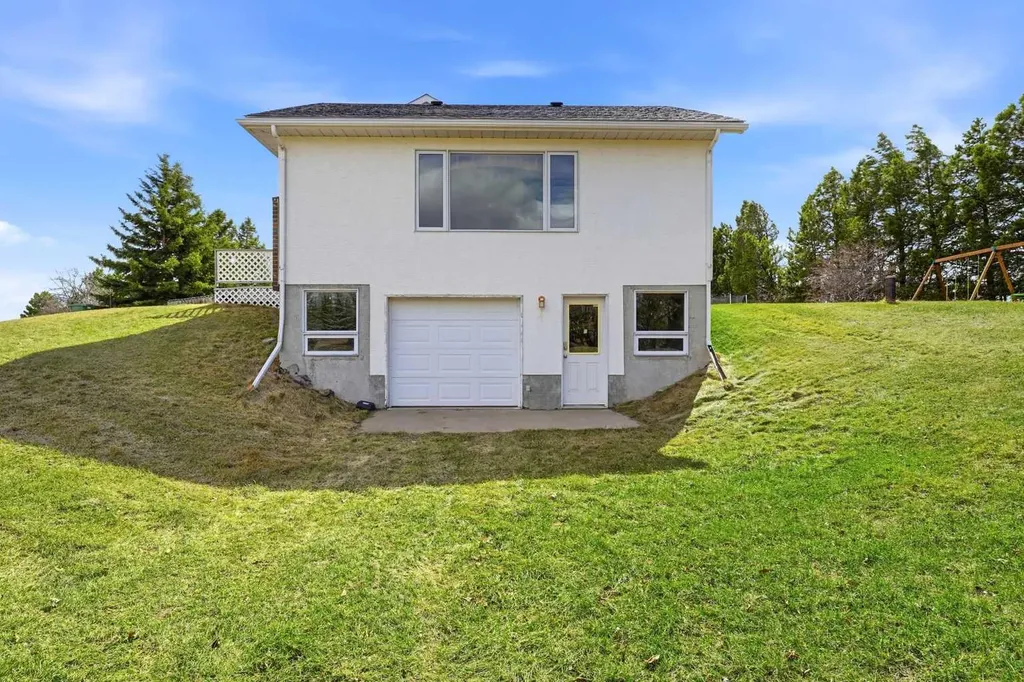 3110 Township Road 411 Rural Lacombe County AB T0C0J0