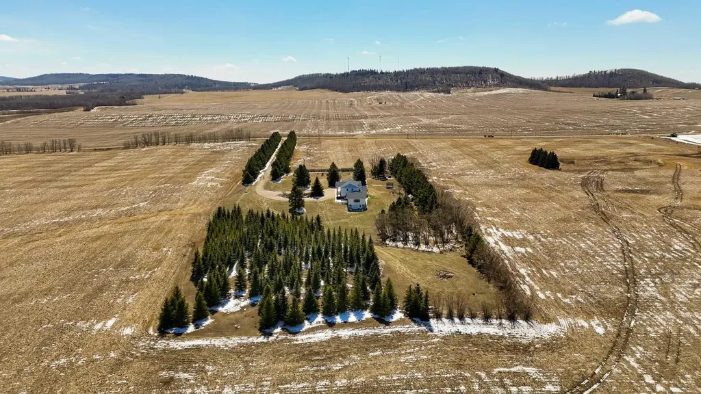 3110 Township Road 411 Rural Lacombe County AB T0C0J0
