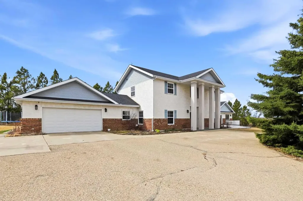 3110 Township Road 411 Rural Lacombe County AB T0C0J0