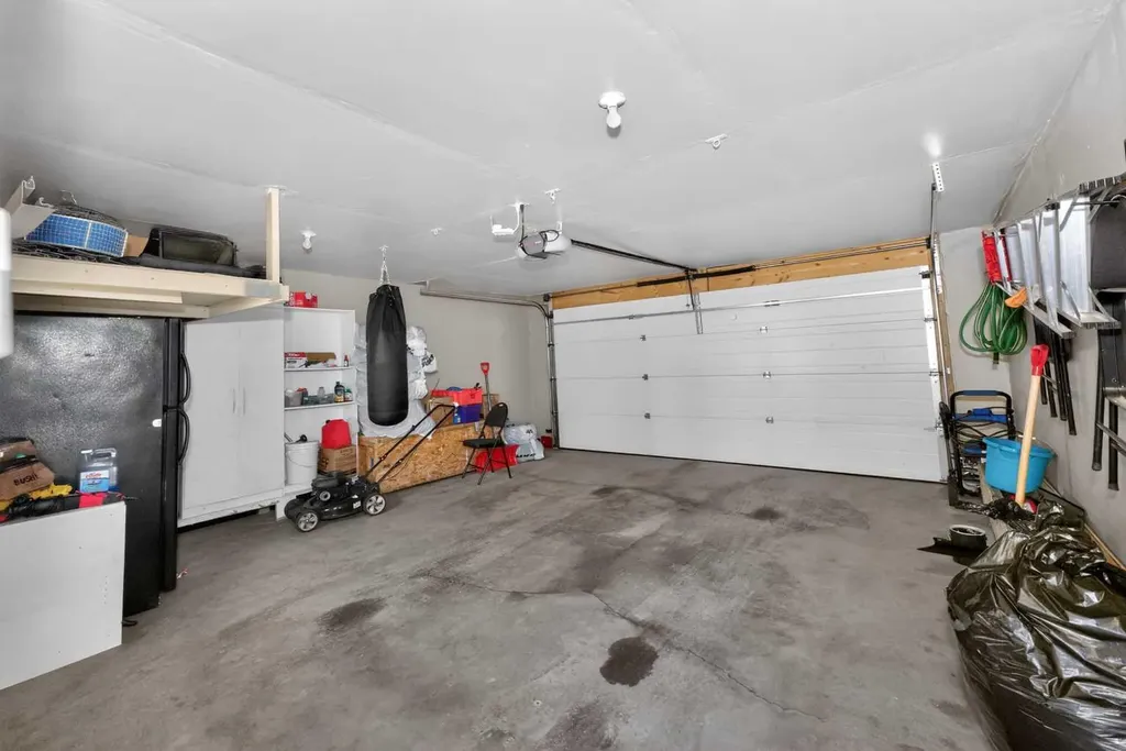 119 Taravista Drive NE Calgary AB t3j 4t2