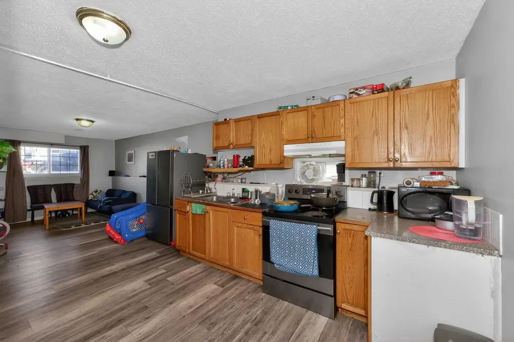 119 Taravista Drive NE Calgary AB t3j 4t2
