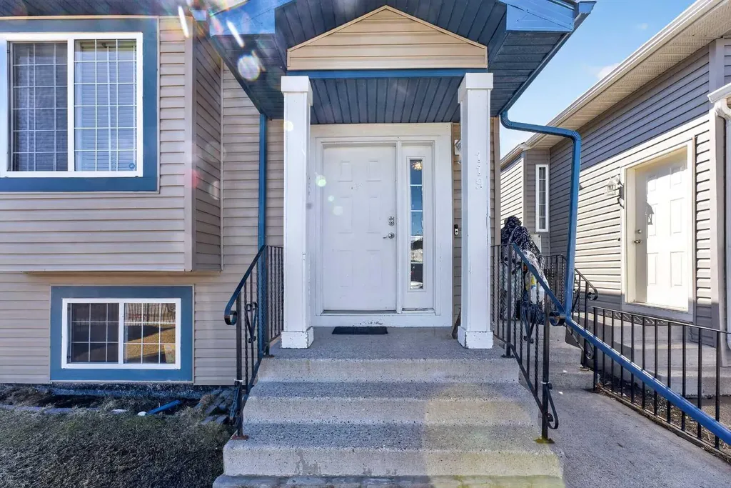 119 Taravista Drive NE Calgary AB t3j 4t2