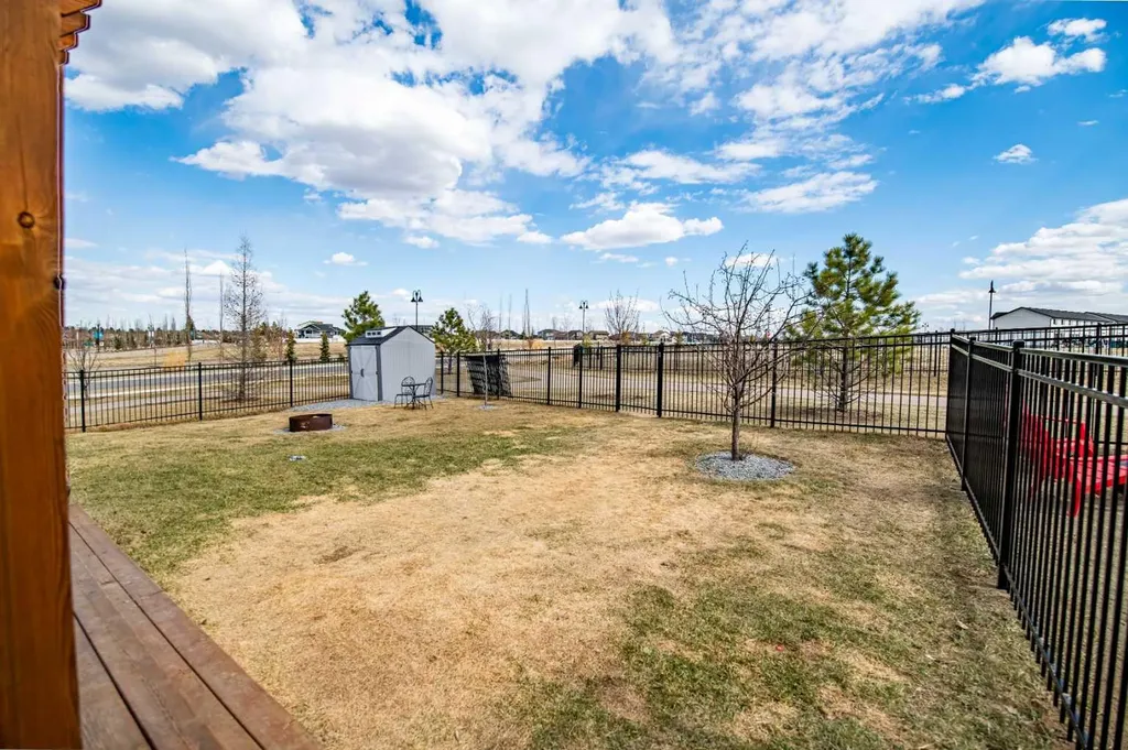 8 Springfield Boulevard Sylvan Lake AB T4S 0S5