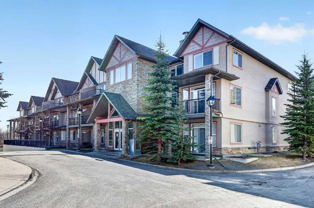 211 Aspen Stone Boulevard SW Calgary AB T3H 0K1