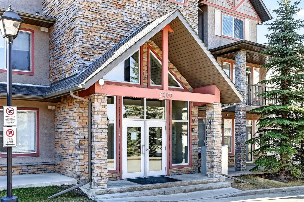 211 Aspen Stone Boulevard SW Calgary AB T3H 0K1