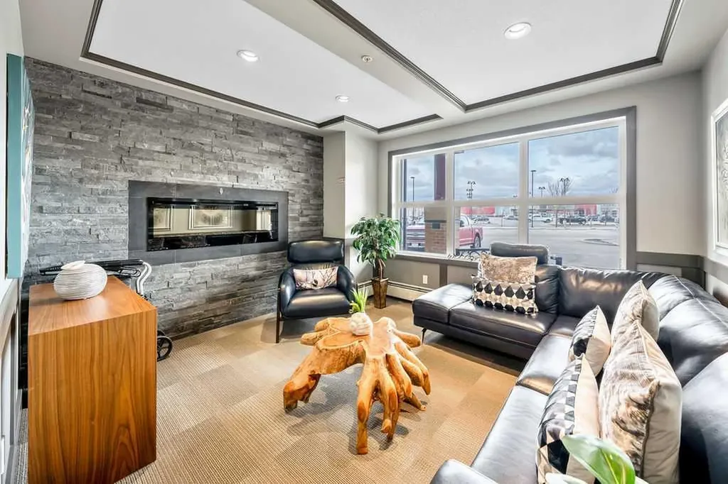 10 Market Boulevard SE Airdrie AB T4A0W8
