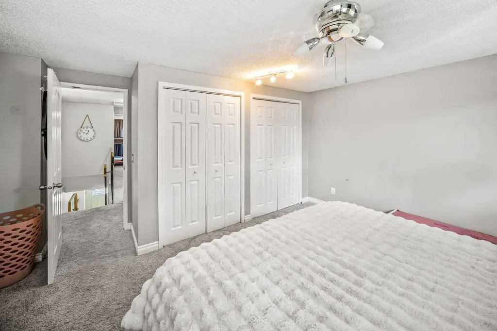 96 Mckinley Road SE Calgary AB T2Z 1V8