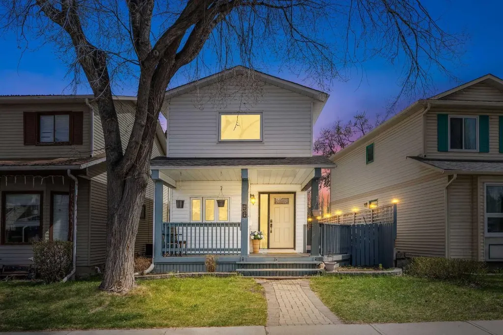 96 Mckinley Road SE Calgary AB T2Z 1V8