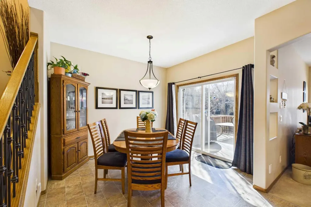 551 Tuscany Ravine Road NW Calgary AB T3L 3B1