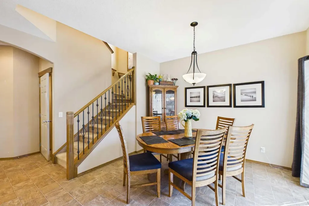 551 Tuscany Ravine Road NW Calgary AB T3L 3B1
