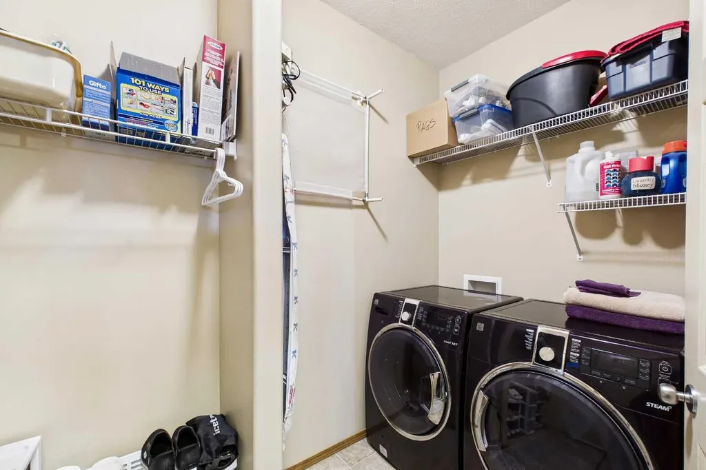 551 Tuscany Ravine Road NW Calgary AB T3L 3B1