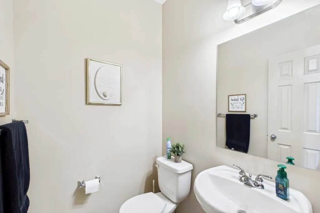 551 Tuscany Ravine Road NW Calgary AB T3L 3B1