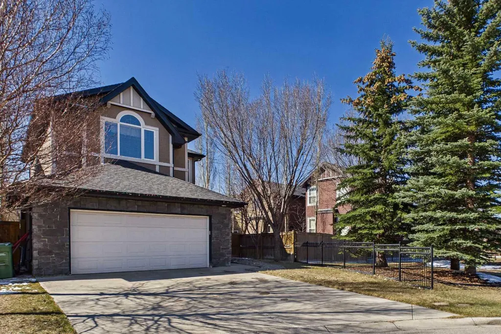 551 Tuscany Ravine Road NW Calgary AB T3L 3B1