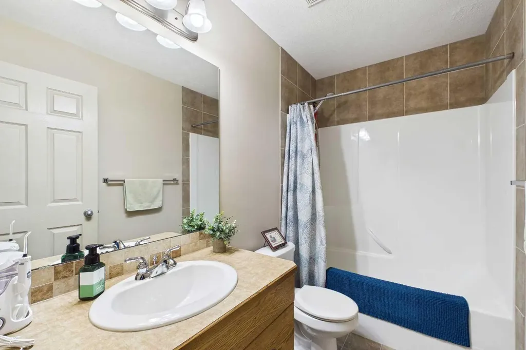 551 Tuscany Ravine Road NW Calgary AB T3L 3B1