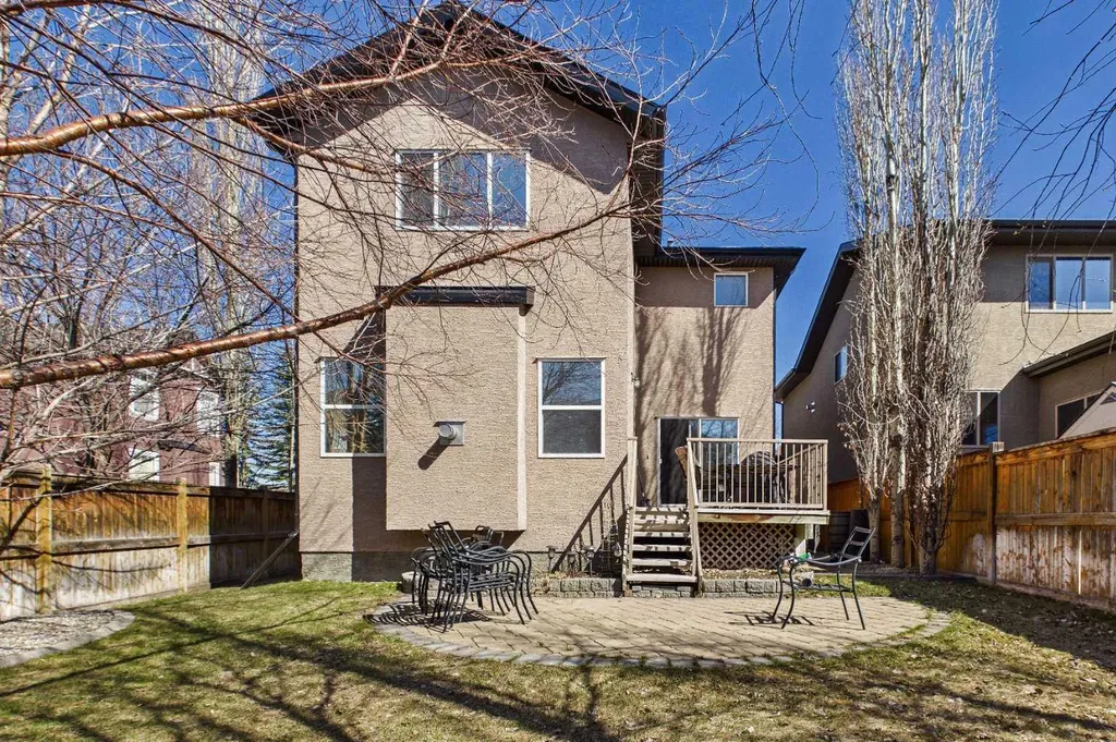 551 Tuscany Ravine Road NW Calgary AB T3L 3B1