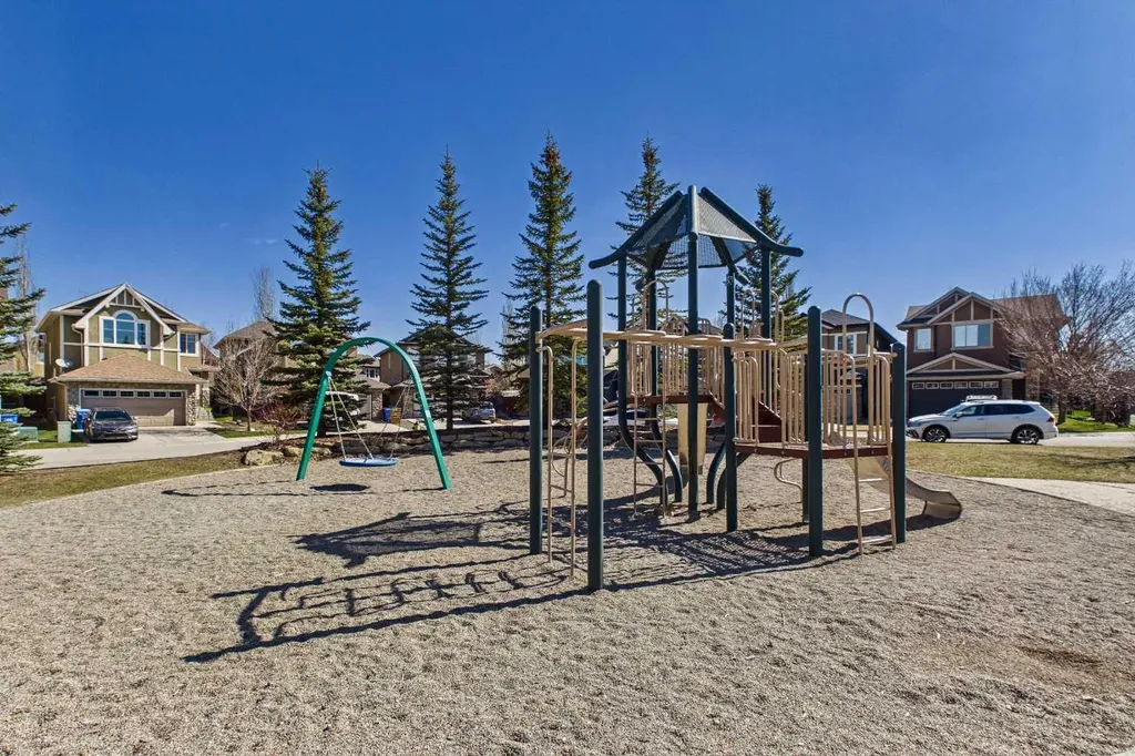 551 Tuscany Ravine Road NW Calgary AB T3L 3B1
