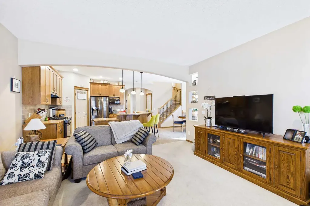551 Tuscany Ravine Road NW Calgary AB T3L 3B1