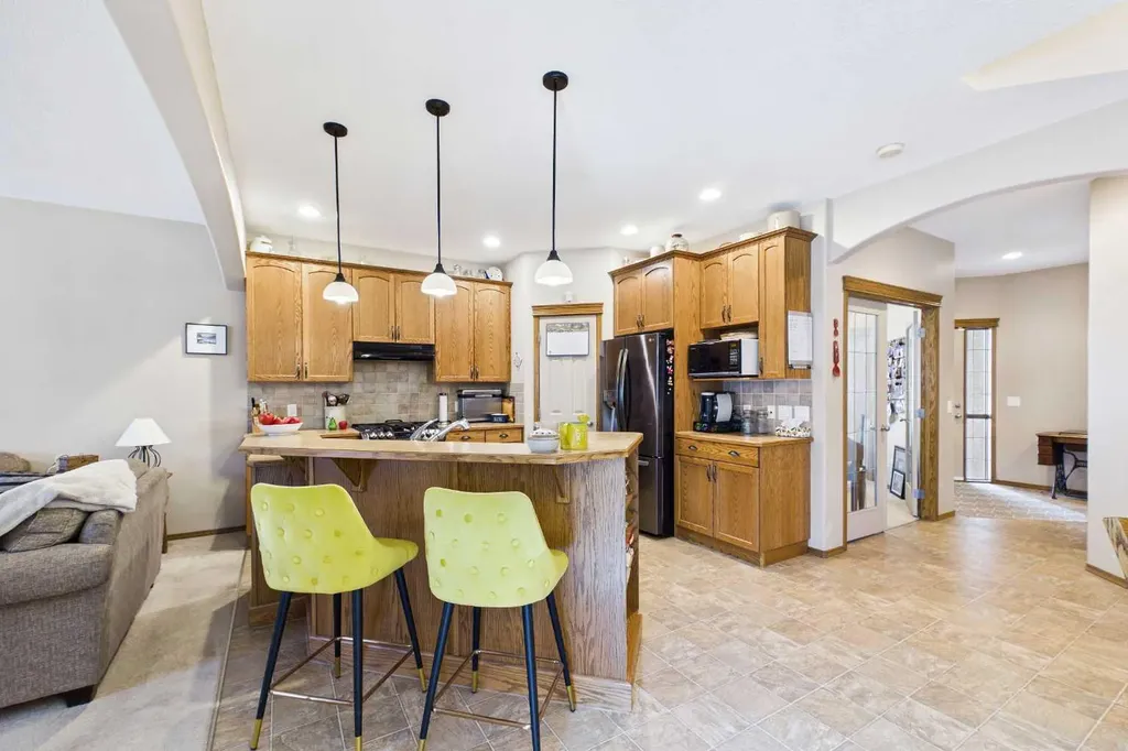 551 Tuscany Ravine Road NW Calgary AB T3L 3B1