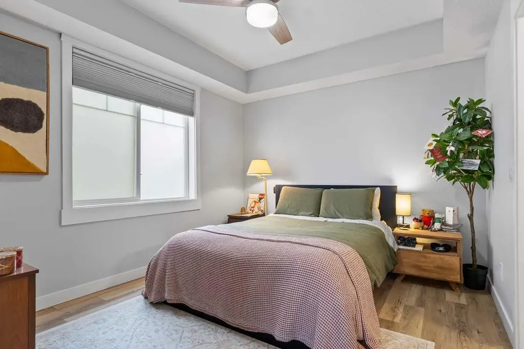 35 West Coach Manor SW Calgary AB T3H1R7