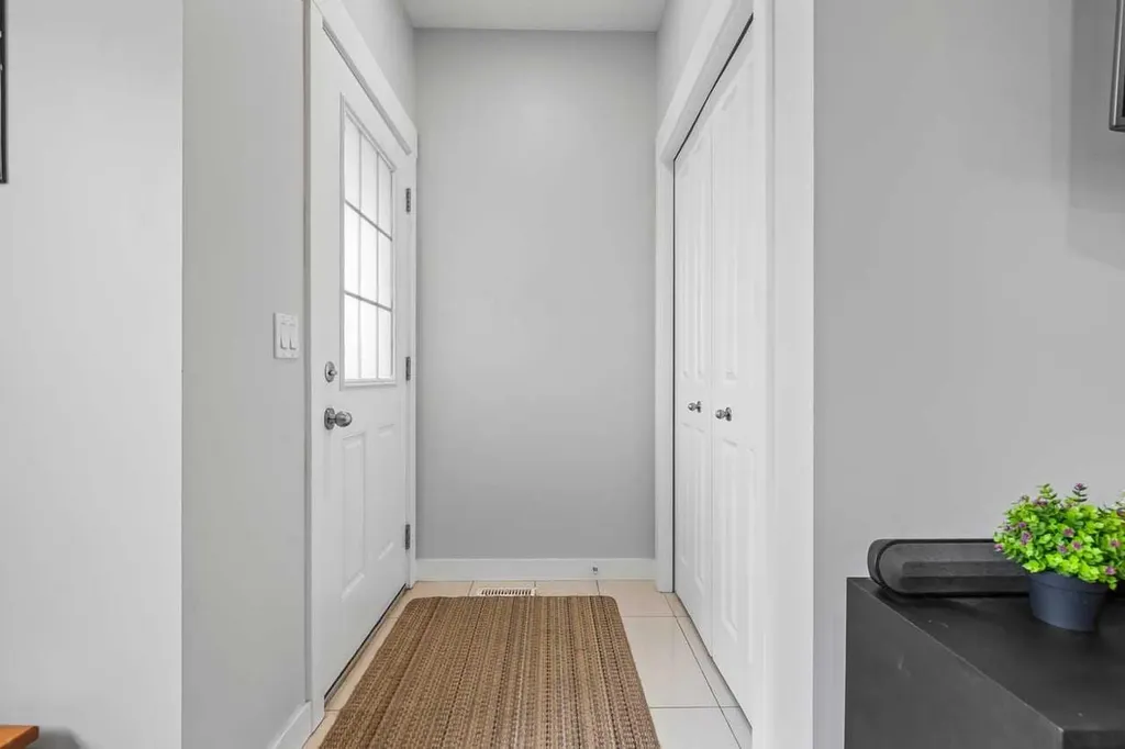 35 West Coach Manor SW Calgary AB T3H1R7