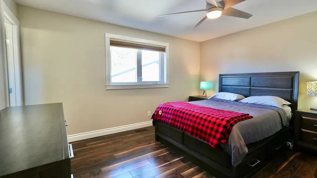 7901 94 Street Peace River AB T8S 1E6