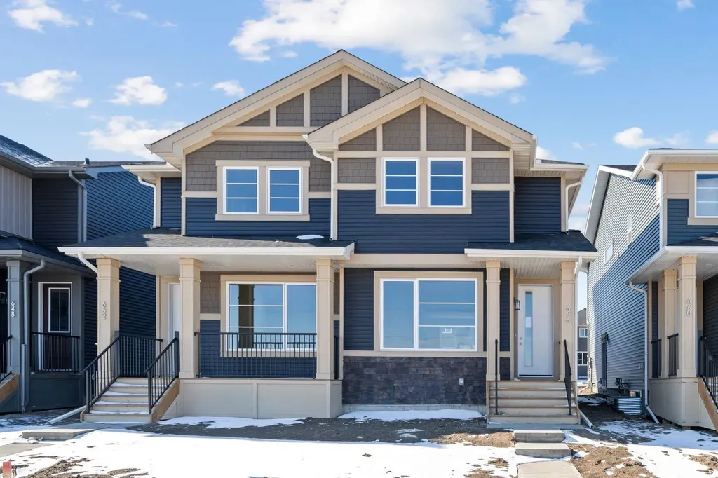 656 Sora Boulevard SE Calgary AB T3S0L6