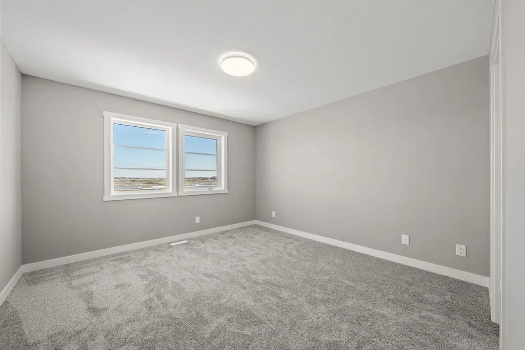 656 Sora Boulevard SE Calgary AB T3S0L6