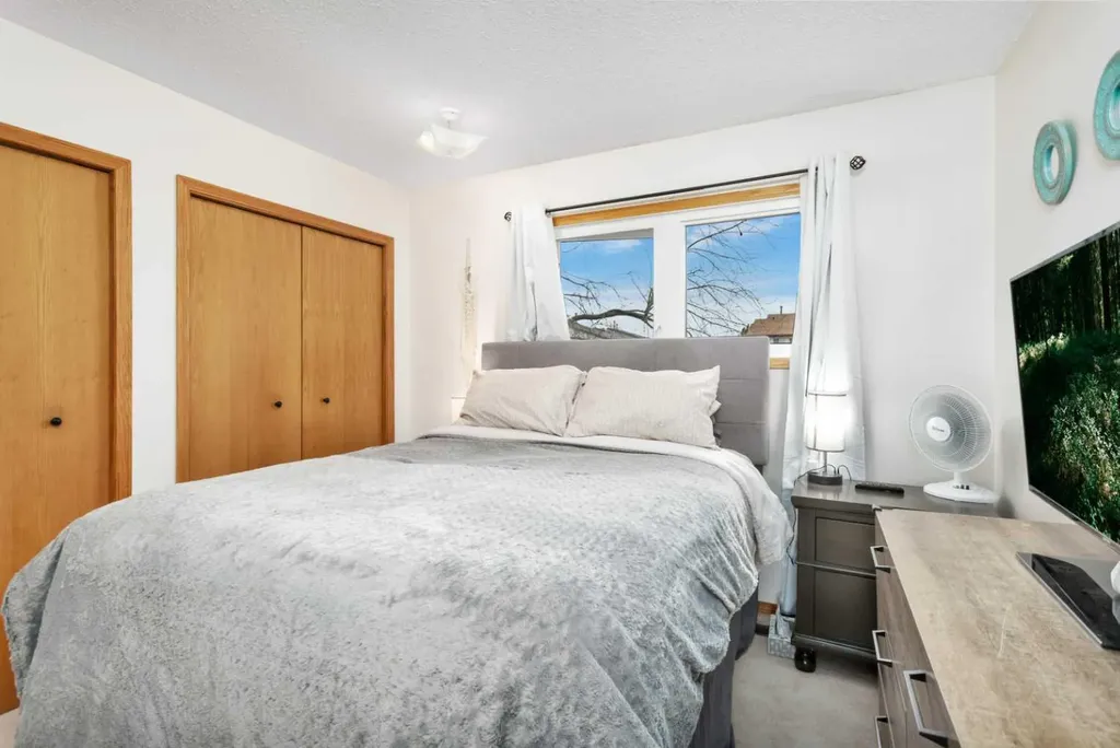 5751 55 Street Rocky Mountain House AB T4T 1J7