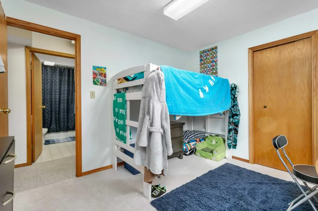 5751 55 Street Rocky Mountain House AB T4T 1J7