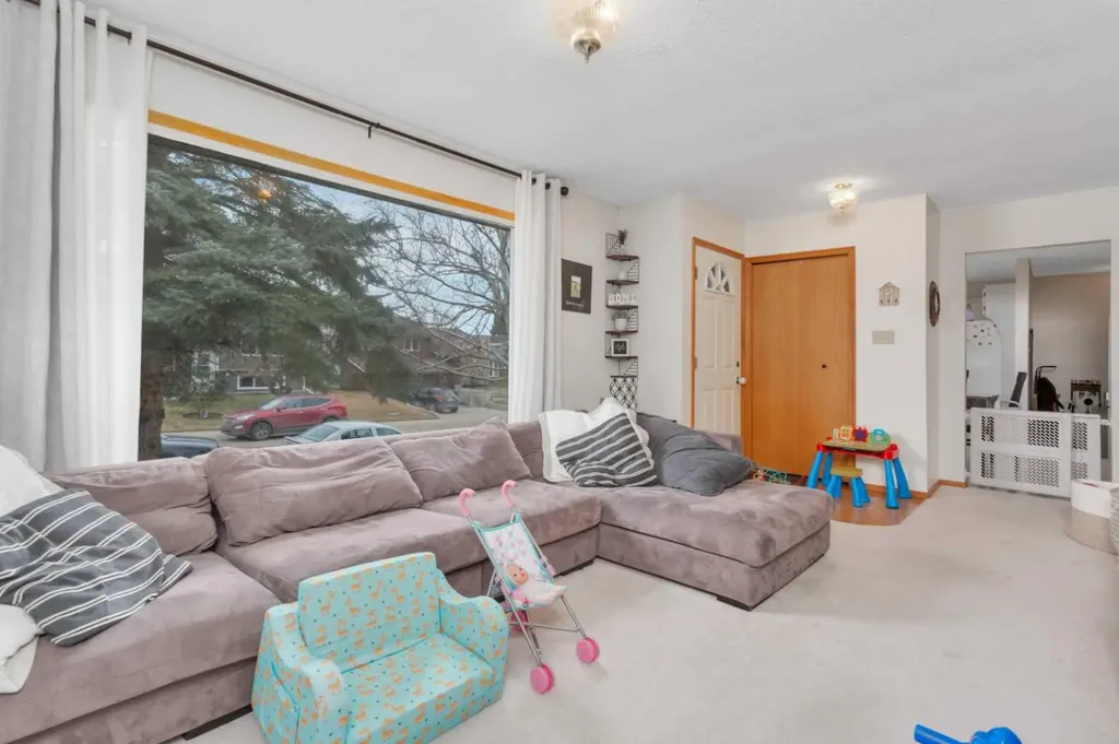 5751 55 Street Rocky Mountain House AB T4T 1J7