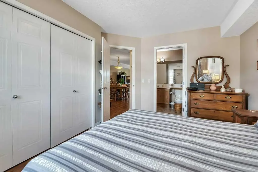 103 Strathaven Drive Strathmore AB T1P 1W3