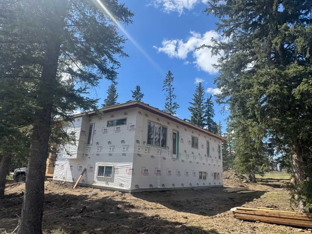 312 Valley View Drive Rural Clearwater County AB T4T 1A7