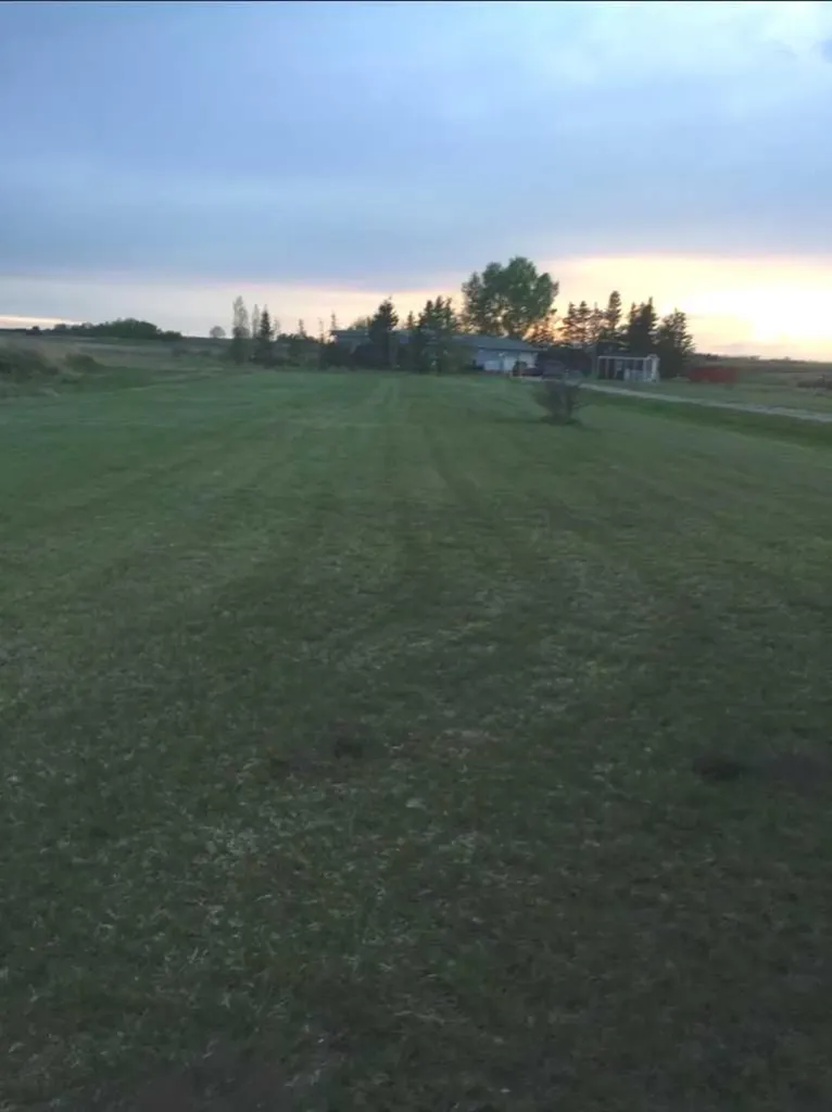 222082 Highway 817 Rural Wheatland County AB T0J 0M0