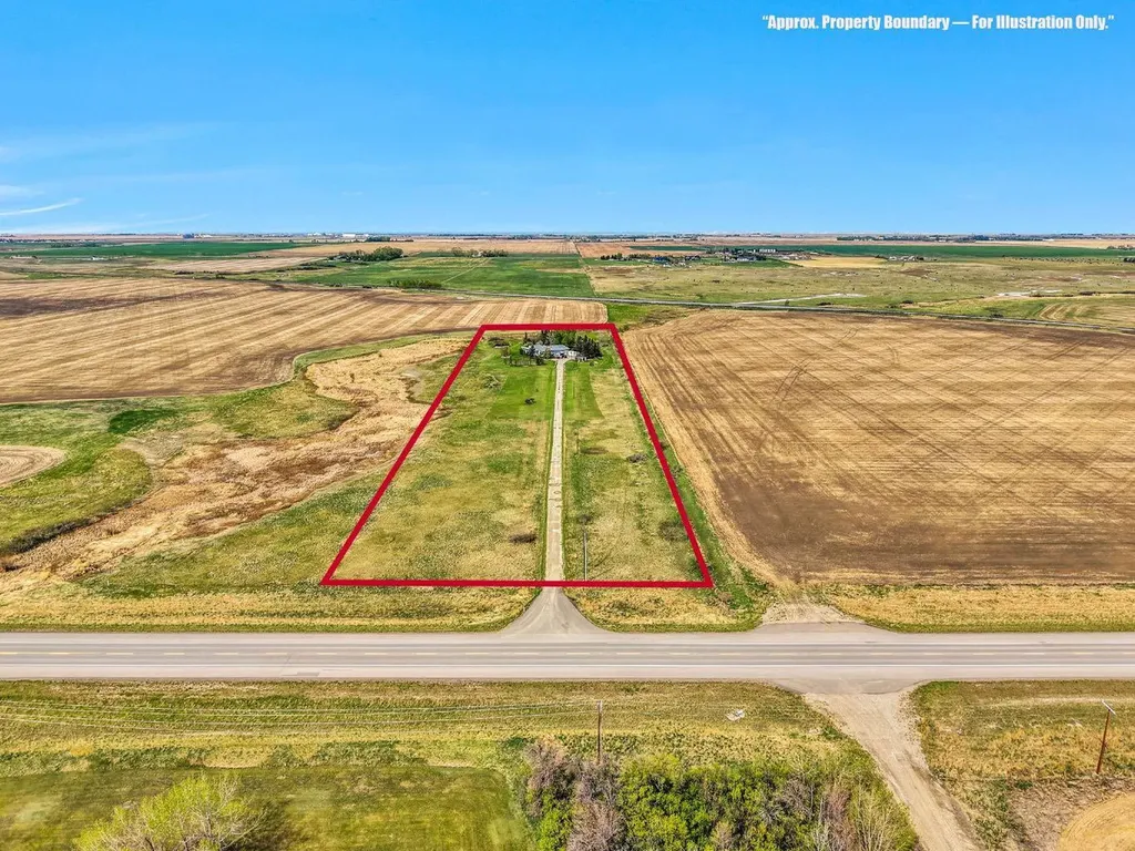 222082 Highway 817 Rural Wheatland County AB T0J 0M0