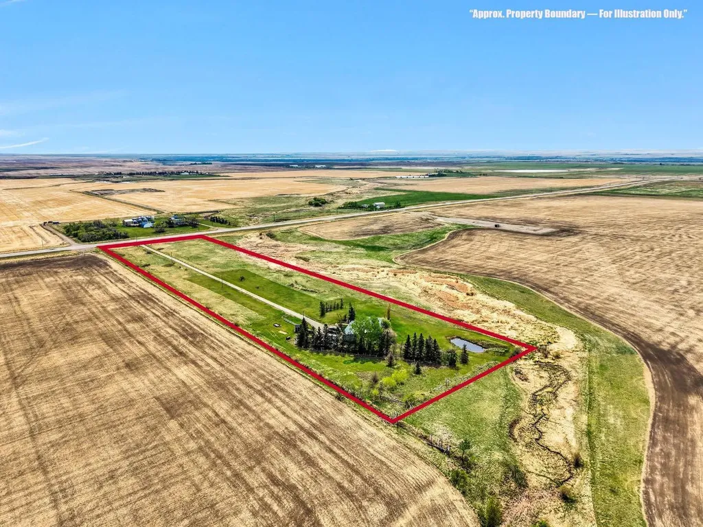 222082 Highway 817 Rural Wheatland County AB T0J 0M0