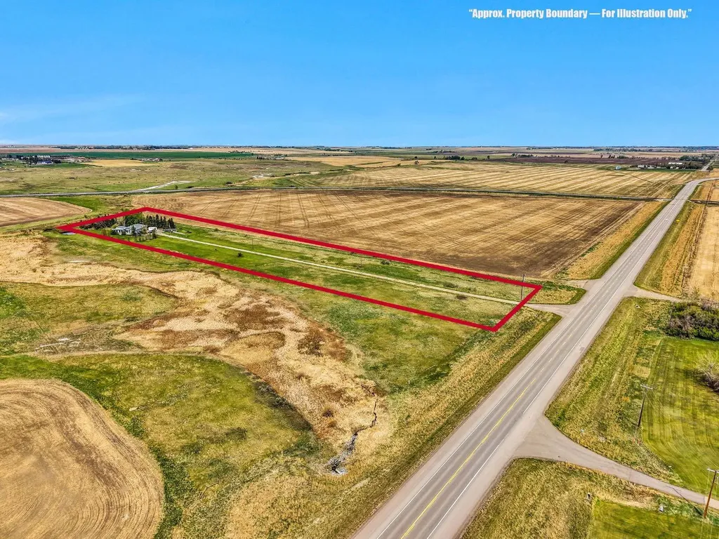 222082 Highway 817 Rural Wheatland County AB T0J 0M0
