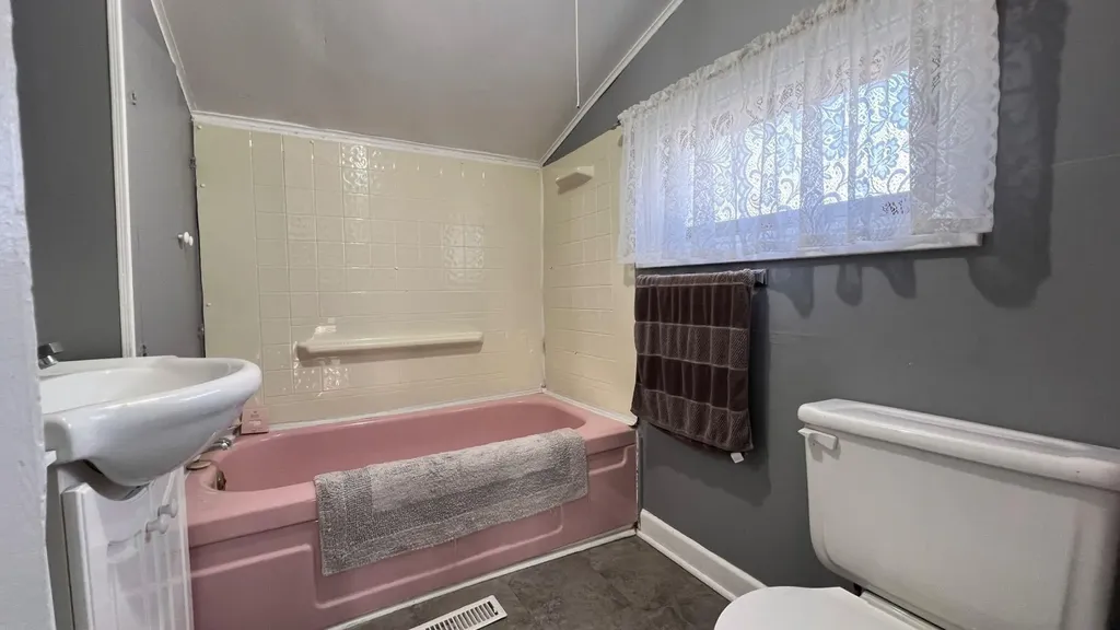 239 2nd Avenue W Craigmyle AB T0J 0T0