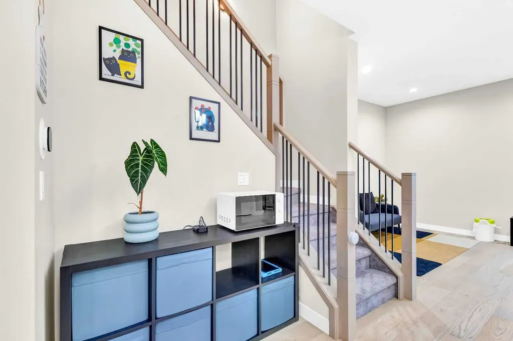 4519 Bowness Road NW Calgary AB T3B 0A9
