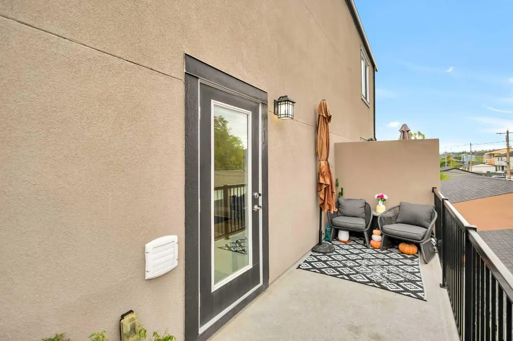 4519 Bowness Road NW Calgary AB T3B 0A9
