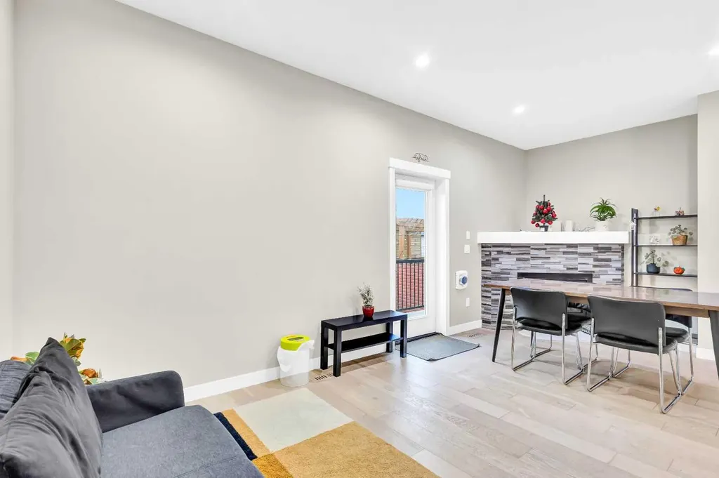 4519 Bowness Road NW Calgary AB T3B 0A9