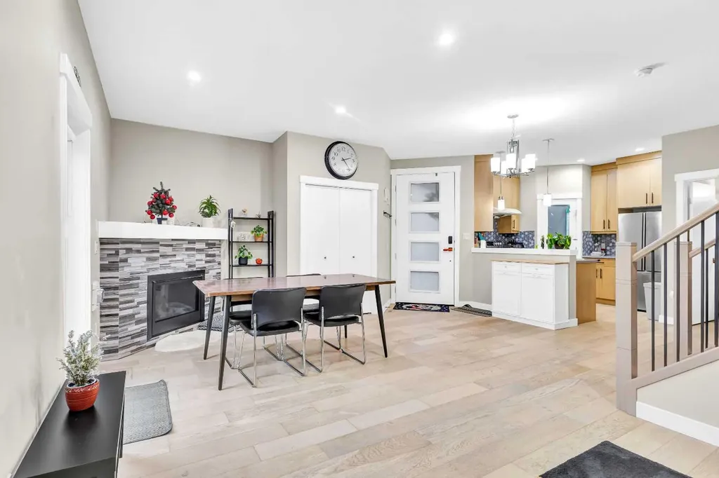 4519 Bowness Road NW Calgary AB T3B 0A9