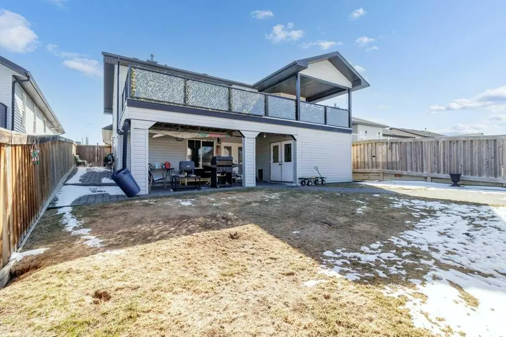 78 Lakeway Boulevard Sylvan Lake AB T4S 2P5