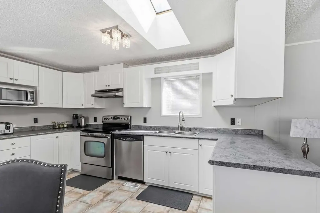 189 Caouette Crescent Fort Mcmurray AB T9K 2H9