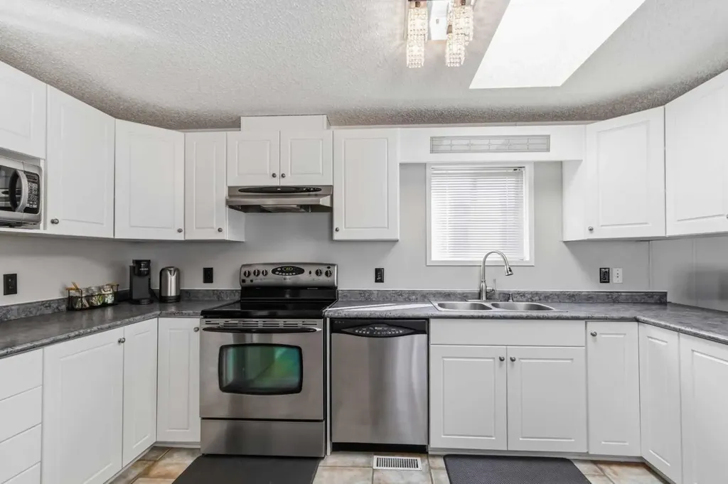 189 Caouette Crescent Fort Mcmurray AB T9K 2H9