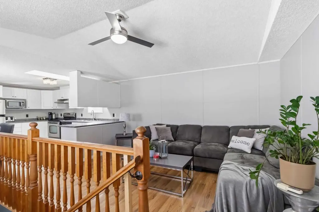 189 Caouette Crescent Fort Mcmurray AB T9K 2H9