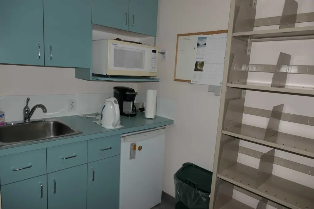 328 Centre Street SE Calgary AB T2G 4X6
