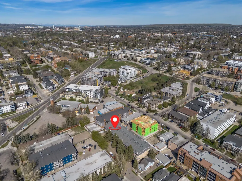 643 4 Avenue NE Calgary AB T2E 0J9