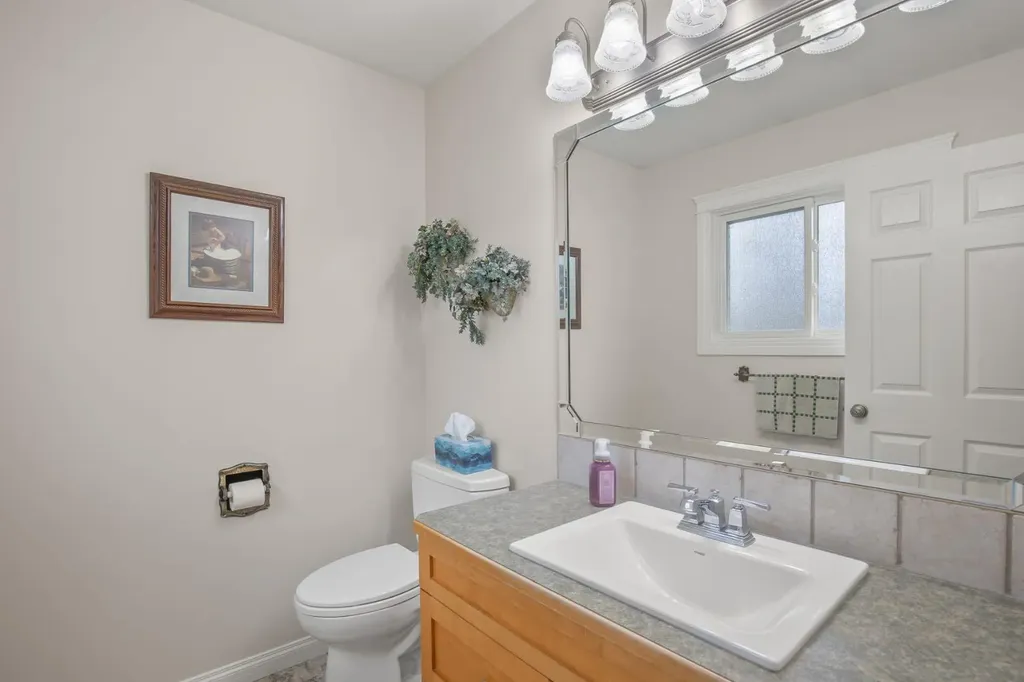 3510 43a Avenue Red Deer AB T4N 3G1